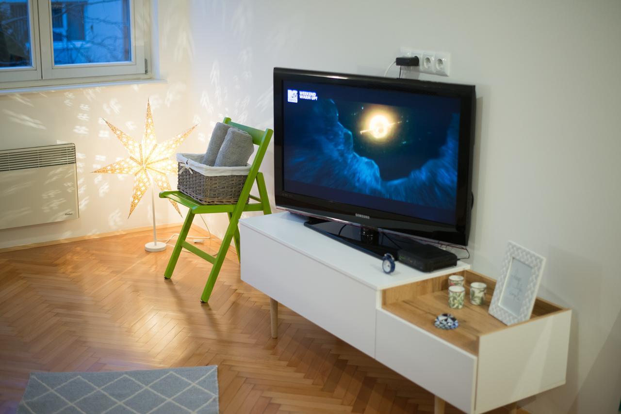 Bright & Stylish Studio Home, Superbly Located Szarajevó Kültér fotó