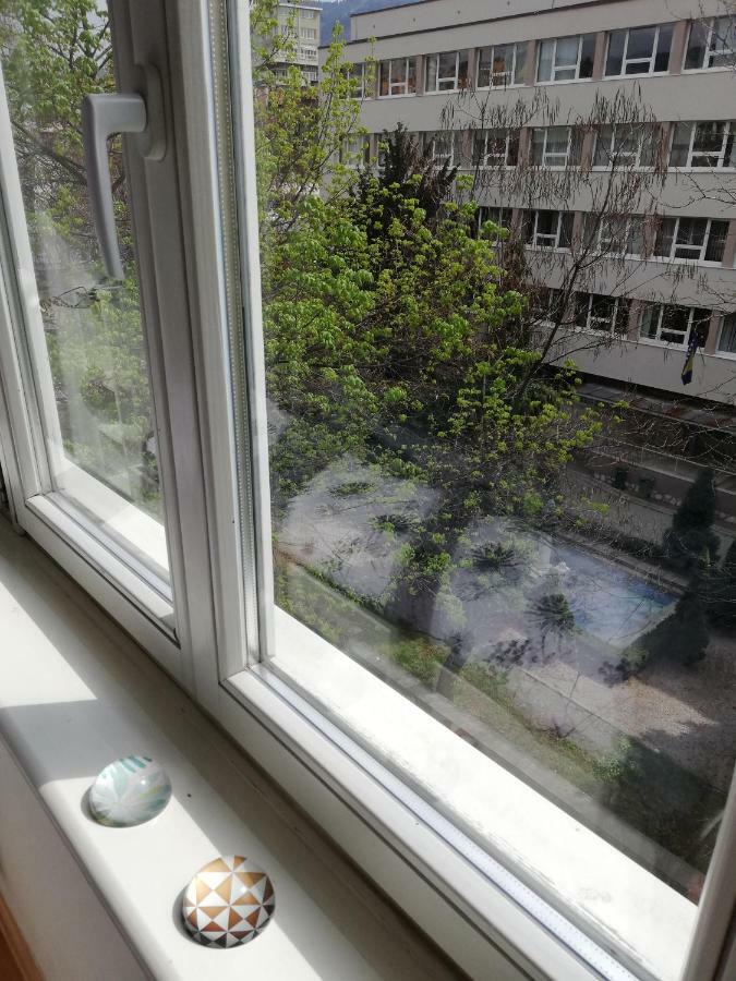 Bright & Stylish Studio Home, Superbly Located Szarajevó Kültér fotó
